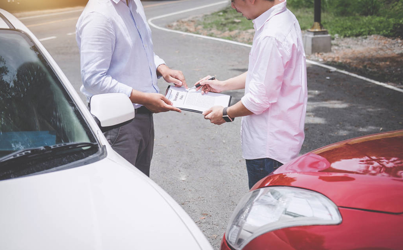 先由承保的保险公司在责任限额范围内予以赔偿