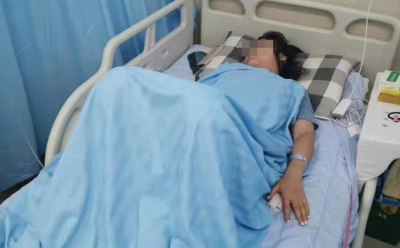 吴某即被送往深圳市人民医院治疗，共住院20天